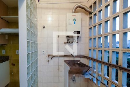 Apartamento à venda com 69m², 2 quartos e 1 vagaÁrea de Serviço