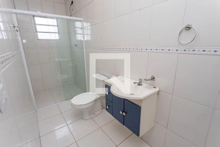 Casa para alugar com 150m², 3 quartos e 1 vagaBanheiro da suíte 