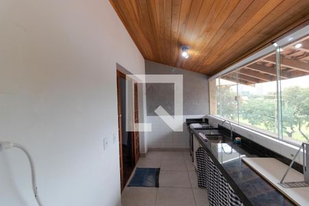 Casa para alugar com 200m², 3 quartos e 1 vagaCozinha