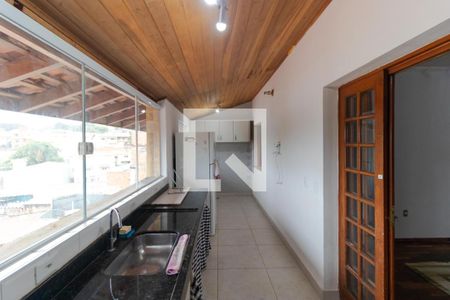 Casa para alugar com 200m², 3 quartos e 1 vagaCozinha