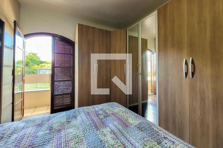 Casa para alugar com 300m², 3 quartos e 5 vagas Casa para alugar com 300m², 3 quartos e 5 vagasSuíte