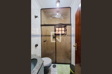 Casa para alugar com 300m², 3 quartos e 5 vagas Casa para alugar com 300m², 3 quartos e 5 vagasBanheiro Social