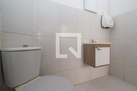 Banheiro - caixa de casa para alugar com 1 quarto, 150m² em Vila Carrão, São Paulo