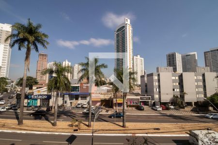 Vista do quarto 1 de apartamento para alugar com 3 quartos, 95m² em Setor Marista, Goiânia