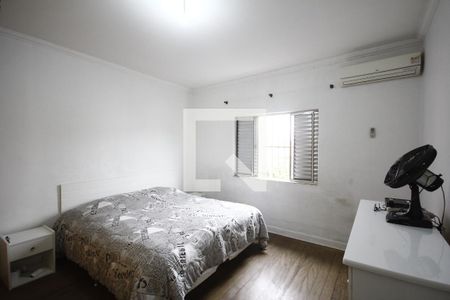 Casa à venda com 180m², 4 quartos e 2 vagasQuarto 2