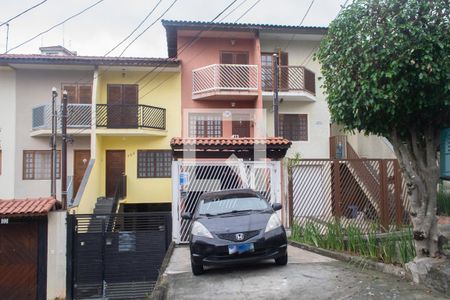 Casa à venda com 180m², 3 quartos e 3 vagasFachada