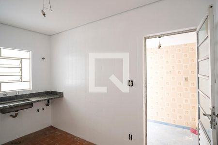Casa para alugar com 101m², 2 quartos e 1 vagaCozinha