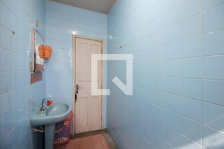 Casa à venda com 200m², 4 quartos e 2 vagasBanheiro