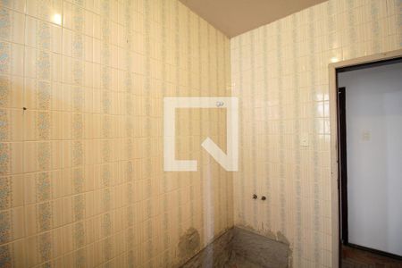 Casa à venda com 200m², 4 quartos e 2 vagasBanheiro