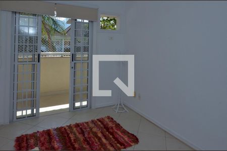 Casa de condomínio à venda com 150m², 3 quartos e 2 vagasQuarto 2