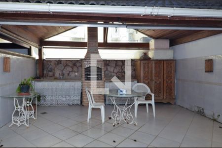 Casa de condomínio à venda com 150m², 3 quartos e 2 vagasÁrea externa