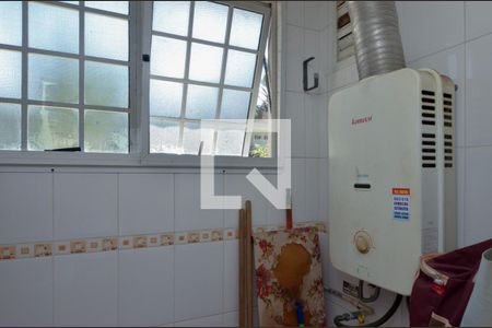 Casa de condomínio à venda com 150m², 3 quartos e 2 vagasCozinha e Área de Serviço