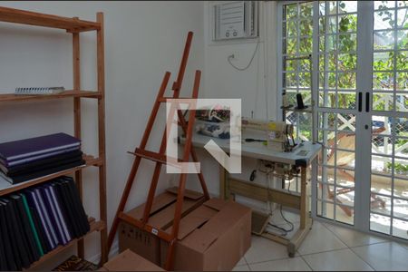 Casa de condomínio à venda com 150m², 3 quartos e 2 vagasQuarto 1