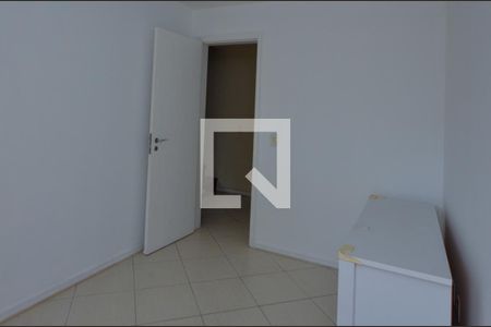 Casa de condomínio à venda com 150m², 3 quartos e 2 vagasQuarto 2