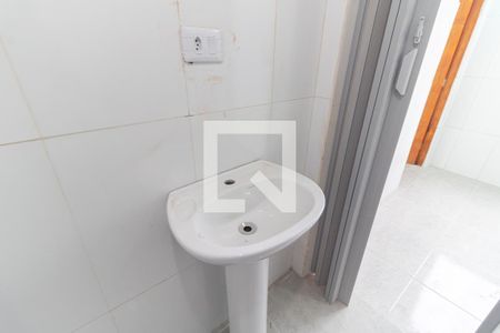 Casa de condomínio para alugar com 44m², 1 quarto e sem vaga Casa de condomínio para alugar com 44m², 1 quarto e sem vagaBanheiro