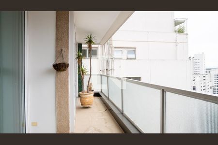 Varanda de apartamento para alugar com 3 quartos, 249m² em Higienópolis, São Paulo