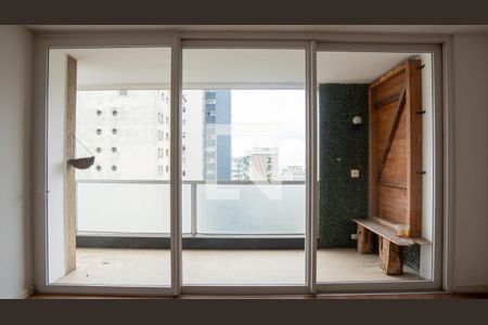 Sala de apartamento para alugar com 3 quartos, 249m² em Higienópolis, São Paulo