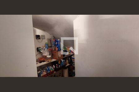 Casa de condomínio à venda com 287m², 4 quartos e 4 vagas