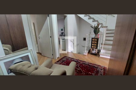 Casa de condomínio à venda com 287m², 4 quartos e 4 vagas Casa de condomínio à venda com 287m², 4 quartos e 4 vagasHall dos quartos