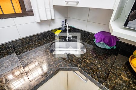 Casa de condomínio à venda com 91m², 3 quartos e 2 vagasCozinha - Torneira