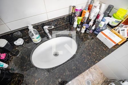 Casa de condomínio à venda com 91m², 3 quartos e 2 vagasBanheiro da Suíte 02 - Torneira