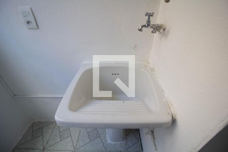Apartamento para alugar com 43m², 2 quartos e sem vaga Apartamento para alugar com 43m², 2 quartos e sem vagaÁrea de Serviço