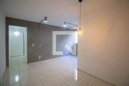 Apartamento para alugar com 43m², 2 quartos e sem vaga Apartamento para alugar com 43m², 2 quartos e sem vagaSala