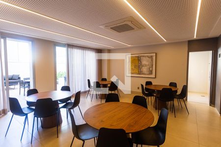 Apartamento à venda com 68m², 2 quartos e 2 vagasSalão de Festas