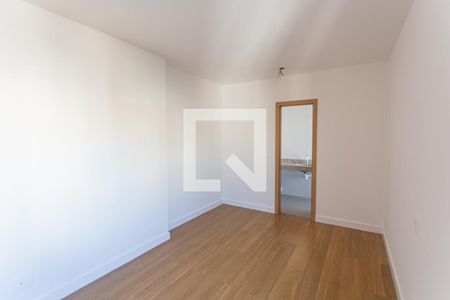 Suíte 1 de apartamento à venda com 2 quartos, 68m² em Lourdes, Belo Horizonte