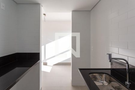 Apartamento à venda com 108m², 2 quartos e 3 vagasCozinha e Área de Serviço