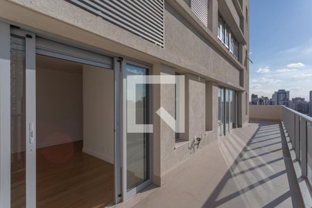 Apartamento à venda com 108m², 2 quartos e 3 vagasVaranda