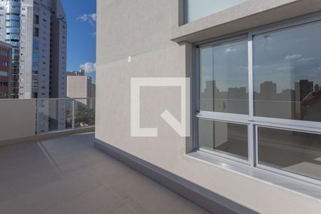 Apartamento à venda com 108m², 2 quartos e 3 vagasVaranda