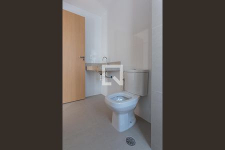 Apartamento à venda com 68m², 2 quartos e 2 vagasBanheiro da Suíte 1