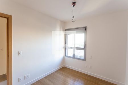 Apartamento à venda com 68m², 2 quartos e 2 vagasSuíte 2
