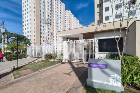 Apartamento para alugar com 33m², 2 quartos e sem vaga Apartamento para alugar com 33m², 2 quartos e sem vagaFachada