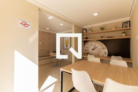 Apartamento para alugar com 33m², 2 quartos e sem vaga Apartamento para alugar com 33m², 2 quartos e sem vagaSala de Estudos