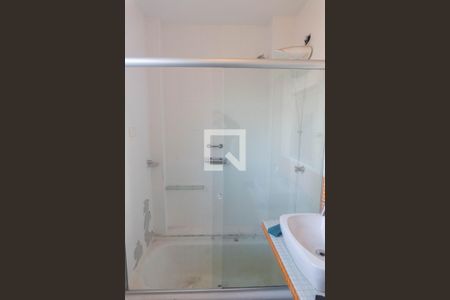 Apartamento para alugar com 96m², 1 quarto e sem vaga Apartamento para alugar com 96m², 1 quarto e sem vagaBanheiro