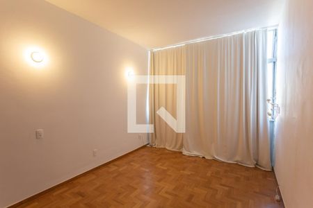 Quarto de apartamento para alugar com 1 quarto, 57m² em Funcionários, Belo Horizonte