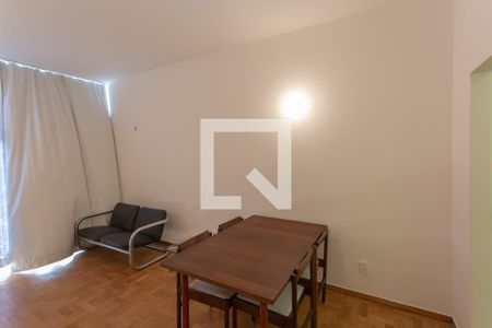 Sala de apartamento para alugar com 1 quarto, 57m² em Funcionários, Belo Horizonte