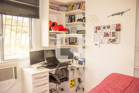 Apartamento à venda com 98m², 2 quartos e 1 vagaQuarto 2