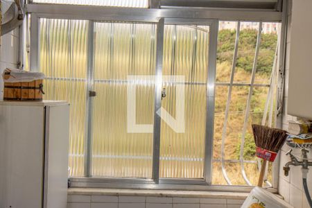 Apartamento à venda com 98m², 2 quartos e 1 vagaÁrea de Serviço