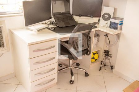 Apartamento à venda com 98m², 2 quartos e 1 vagaQuarto 2