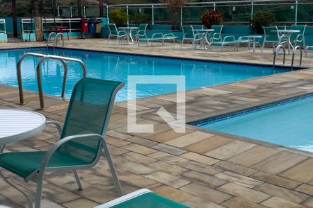 Apartamento à venda com 98m², 2 quartos e 1 vagaÁrea comum