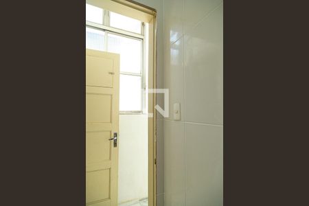 Apartamento à venda com 80m², 2 quartos e sem vagaBanheiro de Serviço