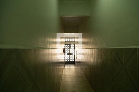 Apartamento à venda com 80m², 2 quartos e sem vagaÁrea Comum - Hall de Entrada