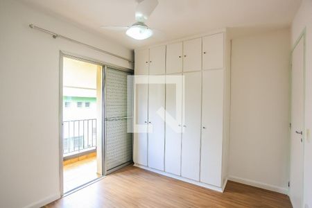 Apartamento à venda com 80m², 3 quartos e 1 vagaQuarto 2