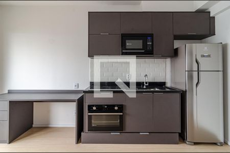 Cozinha de apartamento à venda com 1 quarto, 29m² em Sumaré, São Paulo