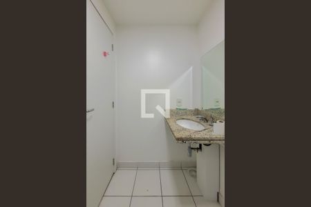 Apartamento à venda com 52m², 2 quartos e 1 vaga Apartamento à venda com 52m², 2 quartos e 1 vagaBanheiro