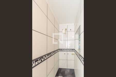 Casa à venda com 217m², 5 quartos e 4 vagas Casa à venda com 217m², 5 quartos e 4 vagasBanheiro 3