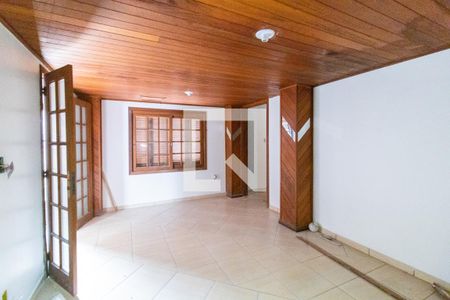 Casa à venda com 219m², 5 quartos e 2 vagas Casa à venda com 219m², 5 quartos e 2 vagasSala 2